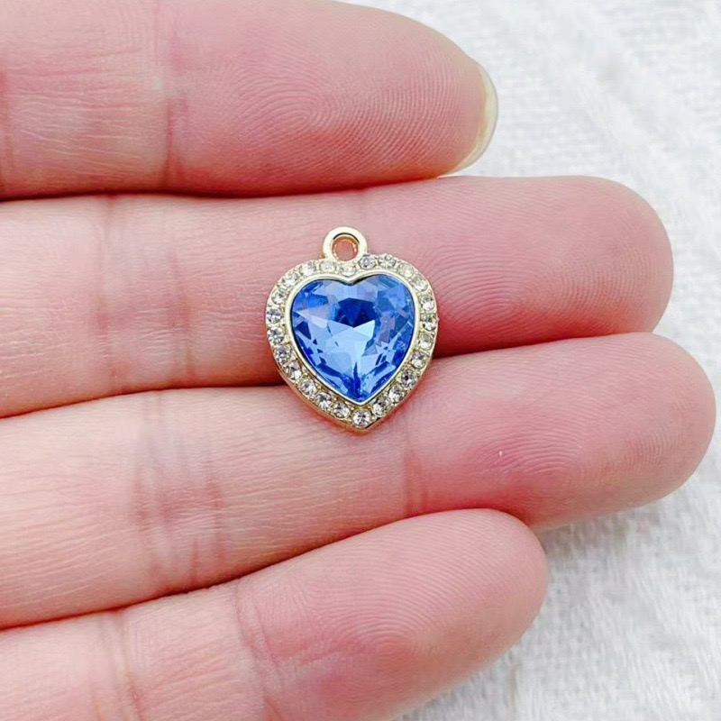 10 piezas de colgantes con inc - Jewelry Making Party reseña y precio